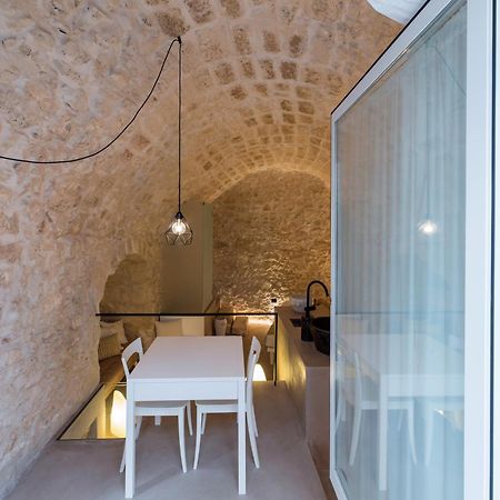 Vittoria Luxury Suite A Ostuni By Wonderful Italy Экстерьер фото